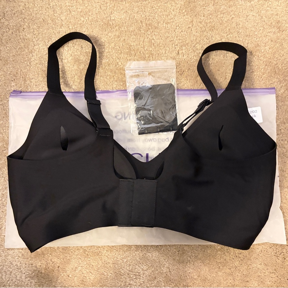NWT Shecurve Invisible Jelly Lift Bra with Breathable Water Drop Hollow - Small - Picture 3 of 3